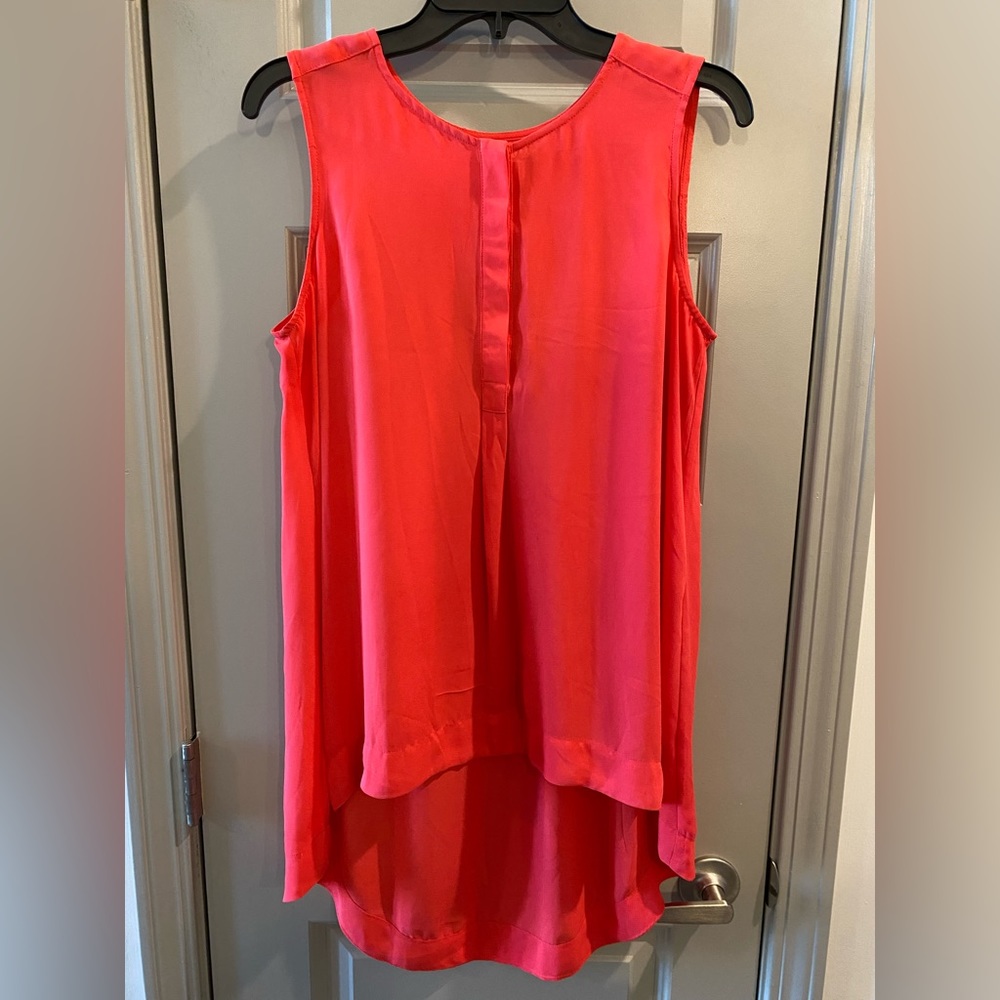 Oversized orangish red top for business casual or a casual night out!